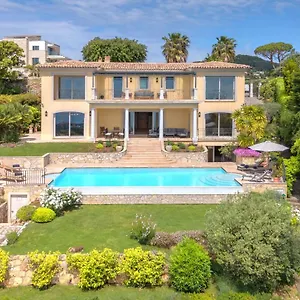 Villa Pertuades With Amazing Sea View And Swimming Pool, Vallauris