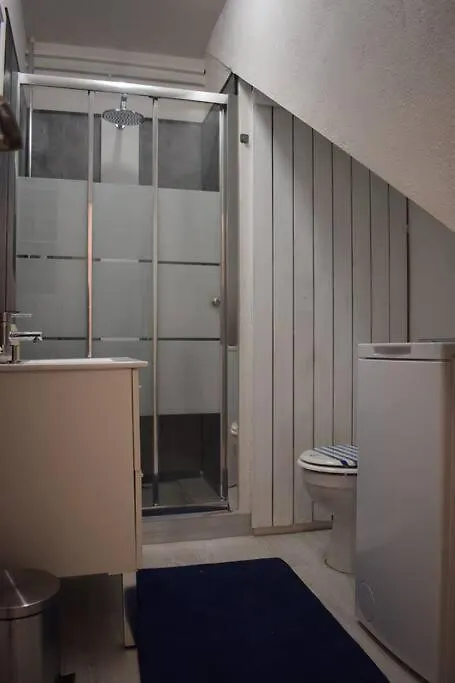 Appartement Neuf Et Independant Dans Rez-De-Villa Vallauris