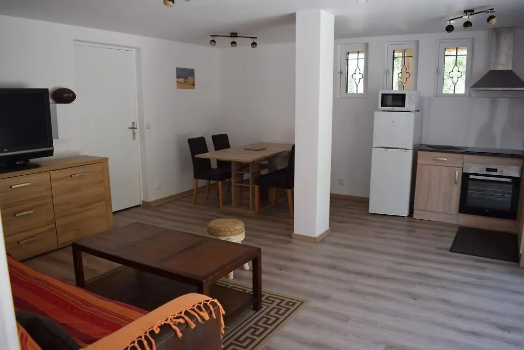 Appartement Neuf Et Independant Dans Rez-De-Villa Vallauris